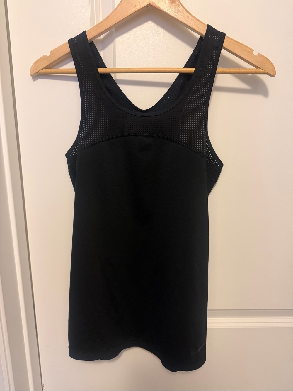 Nike Pro hypercool black Women's racerback tank.